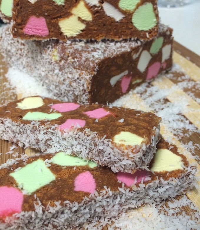 Lolly Cake (NZの伝統菓子)-レシピのメイン写真
