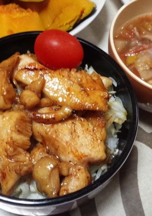 簡単！１人ご飯！鶏胸肉の塩麹照り焼き丼-レシピのメイン写真