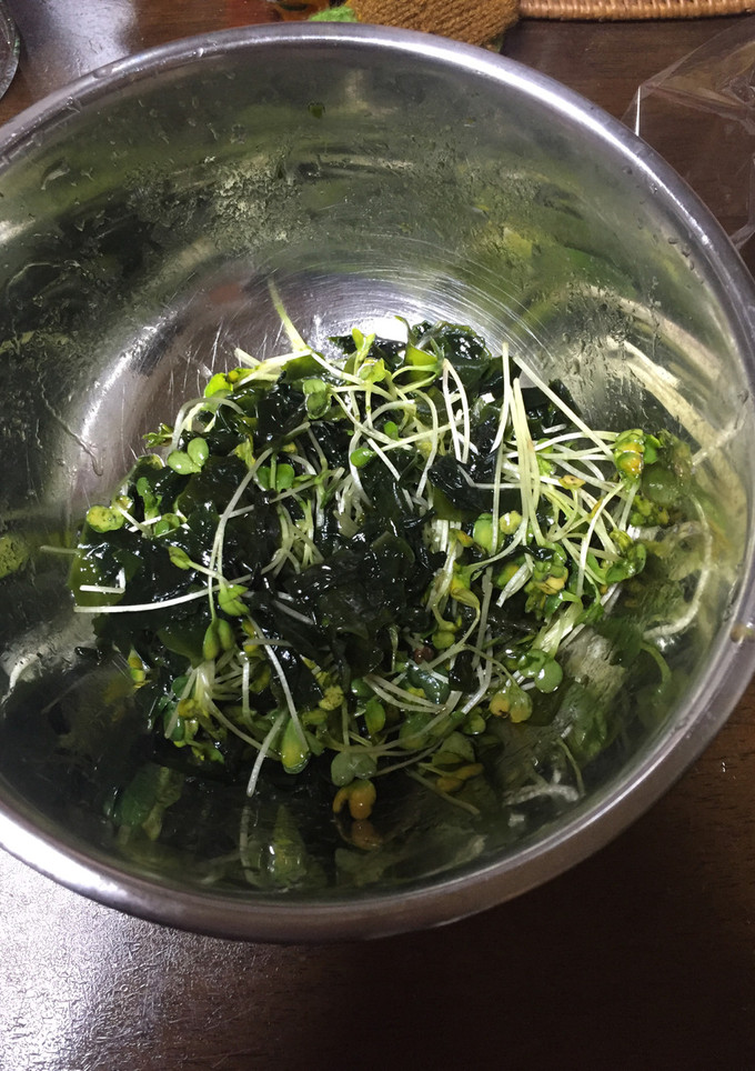 かいわれ大根とわかめの中華風和え物-レシピのメイン写真