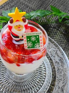 簡単ヨーグルトアート♡クリスマスデザート-レシピのメイン写真