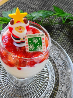 簡単ヨーグルトアート♡クリスマスデザート-レシピのメイン写真