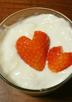 ハートのいちごヨーグルト-レシピのメイン写真