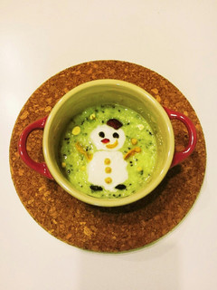 グラノーラで☆雪だるまヨーグルトアート-レシピのメイン写真