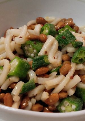 粒マスタードで♪オクラ納豆のうどん和え-レシピのメイン写真