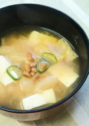 大豆三昧の味噌汁☆豆腐・納豆・油揚げ入り-レシピのメイン写真
