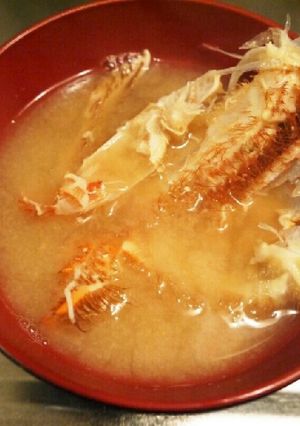 毛がにの殻で♪出汁がよく出る味噌汁-レシピのメイン写真