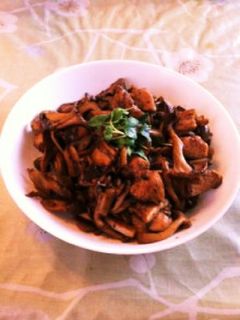 鶏肉とキノコの塩麹にんにく炒め-レシピのメイン写真