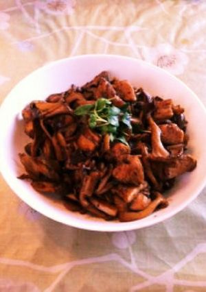 鶏肉とキノコの塩麹にんにく炒め-レシピのメイン写真