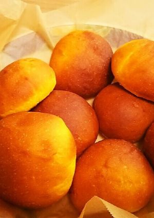 100%人参ジュースのもっちりパン-レシピのメイン写真