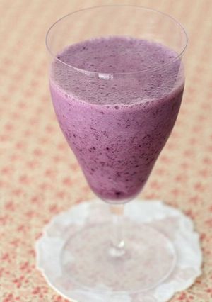 朝食に！甘酒ベリーヨーグルトスムージー-レシピのメイン写真