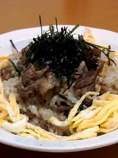 焦がしにんにく醤油の炒め牛肉めし-レシピのメイン写真