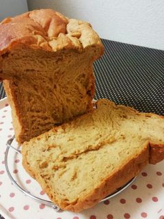 *ふわふわ甘~い黒糖食パン*-レシピのメイン写真