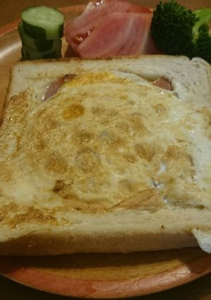 フライパンで作れる卵ハムチーズトースト-レシピのメイン写真