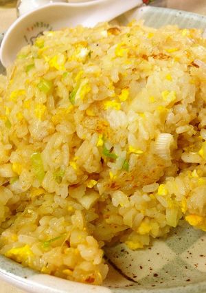 お正月・ランチ☆簡単かまぼこチャーハン-レシピのメイン写真