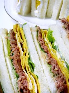ローストビーフと卵焼きのサンドイッチ-レシピのメイン写真