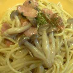รูปของ アンチョビと生クリームのパスタ☆