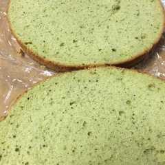 รูปของ 抹茶のしっとりスポンジ ジェノワーズ