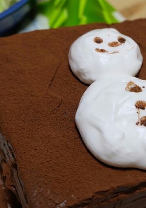 簡単！スライス不要！雪だるまチョコケーキ-レシピのメイン写真