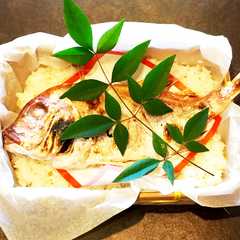 รูปของ お正月 おもてなし 鯛めし 盛り付け