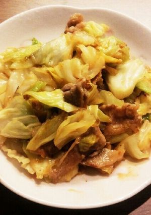 キャベツと豚肉の味噌キムチ炒め-レシピのメイン写真