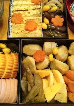 お煮しめ中心のお節-レシピのメイン写真
