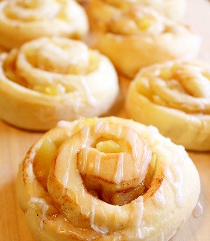 Hb使用☆アップルシナモンロール by Sono 【クックパッド】 簡単