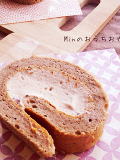 黒豆チーズクリームのロールケーキ-レシピのメイン写真