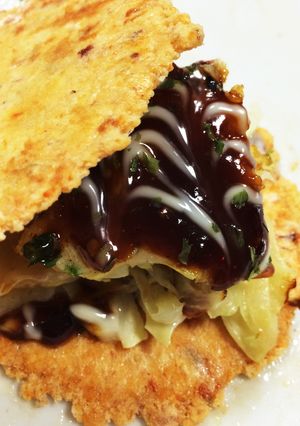 お好み焼きのめんべいサンド。簡単-レシピのメイン写真