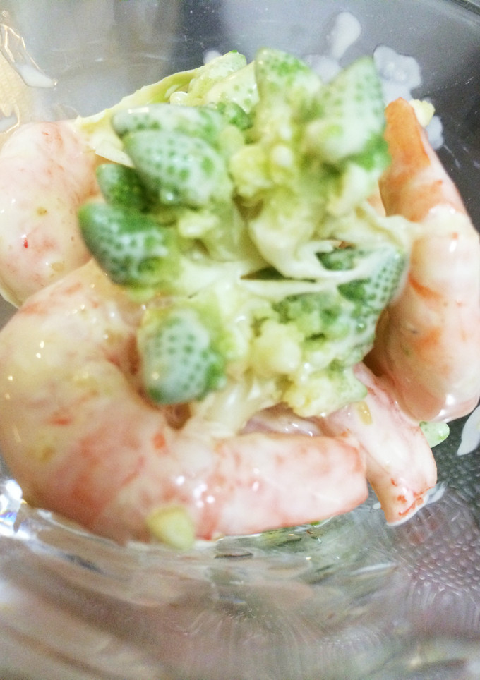 エビとロマネスコのわさびマヨ和え-レシピのメイン写真