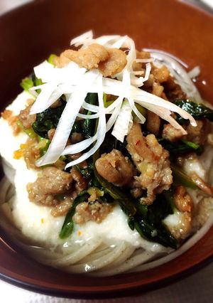 ひき肉と小松菜のトロロ蕎麦-レシピのメイン写真