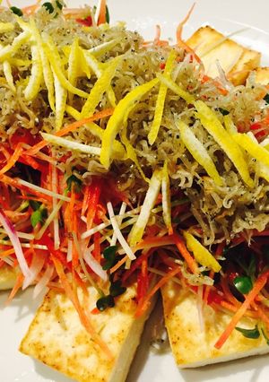 簡単おつまみ☆焼き豆腐とジャコのサラダ-レシピのメイン写真