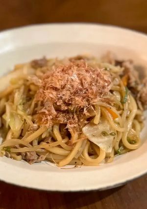 簡単でおいしい！焼きうどん-レシピのメイン写真