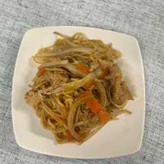 つき姫で蒸し焼きそば-レシピのメイン写真