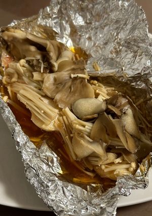 絶品簡単♪鮭のキノコホイル焼き-レシピのメイン写真