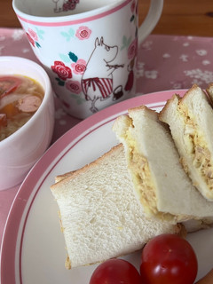 ツナマヨサンドイッチ🥪すり胡麻マスタード-レシピのメイン写真
