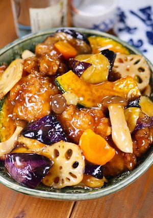 行列の定食屋さんの🍚鶏と秋野菜の甘酢あん😋🍁-レシピのメイン写真
