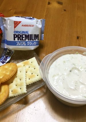ホームパーティーの定番☆かに入りディップ-レシピのメイン写真
