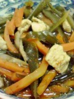 レンジで!茎ワカメ人参鶏ごぼうの美肌煮-レシピのメイン写真