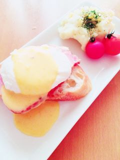 エッグベネディクト-レシピのメイン写真