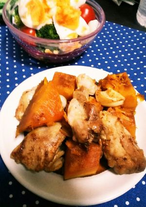 鶏もも肉とカボチャのガーリック煮-レシピのメイン写真