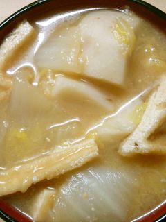 簡単和食!白菜と里芋 油揚げのお味噌汁♪-レシピのメイン写真