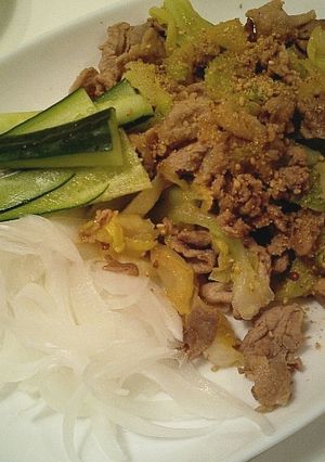 春キャベと豚肉炒めwith味ポン-レシピのメイン写真