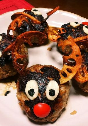 クリスマスに♪かわいいトナカイハンバーグ-レシピのメイン写真