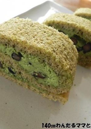 ホケミで簡単★黒豆抹茶ロールケーキ-レシピのメイン写真