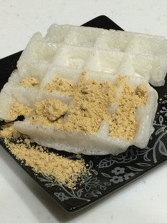 余ったお餅で❤︎モッフル-レシピのメイン写真