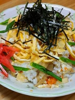 おせち残りで彩り鮮やか簡単ちらし寿司-レシピのメイン写真