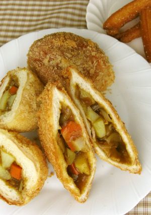 【リメイク】カレーパン　ロールパン編-レシピのメイン写真