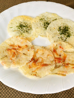 【使いきり】ごはんのチーズせんべい-レシピのメイン写真