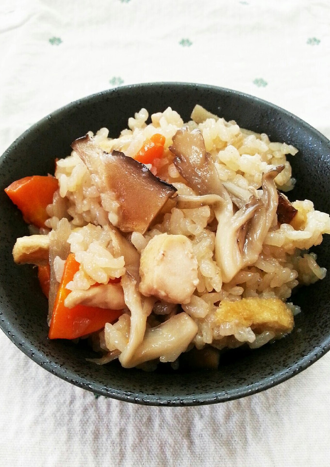 生姜香るきのこたっぷり炊き込みご飯-レシピのメイン写真