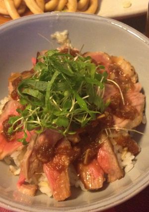 お肉もりもりローストビーフ丼-レシピのメイン写真